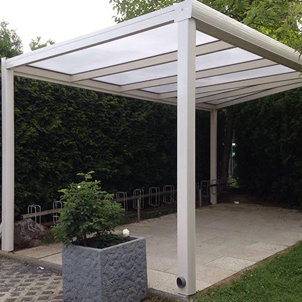 Terrassenüberdachung mit Montage