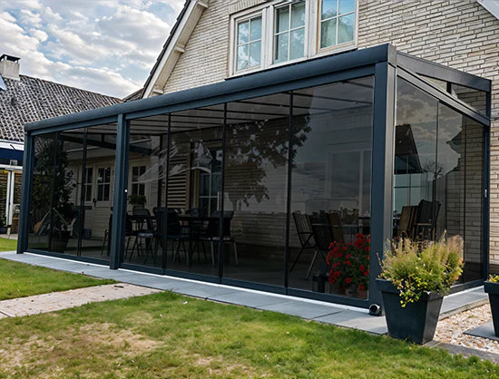 terrassenüberdachung glas mit markise